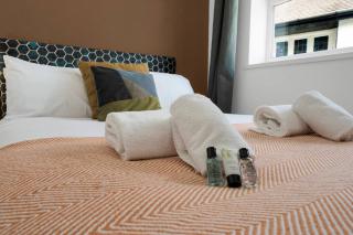 Spacious & Stylish - Free Parking - Fast Wifi - Cardiff - 6