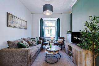 Stylish 2-Bed House by 53 Degrees Property, Perfect for Business Stays! - Crewe - 9
