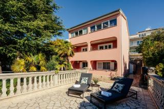 Apartmani Merlin Selce - Selce - 0