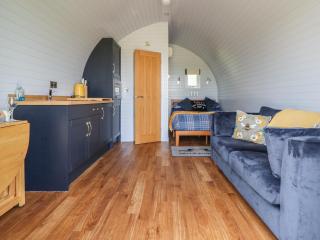 Honeypot Hideaways - Clover - Chester - 6