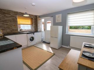South Beach Coastal Cottage - Blyth - 1