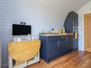 Honeypot Hideaways - Manuka - Chester - 4