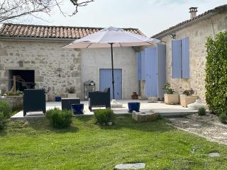 Charmant Horse and Cottage Hideaway - Doulezon - 6