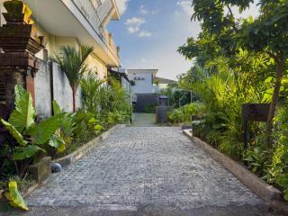 Narawangsa Villas - Kerobokan - 1