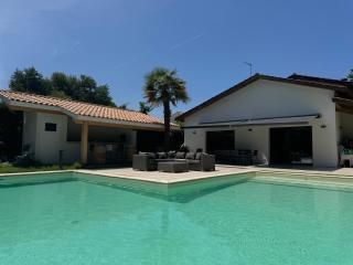 Belle maison avec jacuzzi et piscine chauffé - Eysines - 0