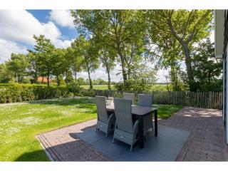 Family house with an ideal location, private terrace, garden and sauna - Vrouwenpolder - 8