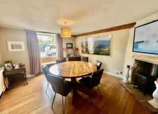 Old Bell House - Spacious Period Home in the Heart of Somerton - 2