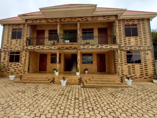 Sarnah Apartments - - 0