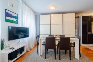 Flexible SelfCheckIns 97 - Zagreb - Garden - Parking- Loggia - 2 Bedrooms - Zagreb - 2