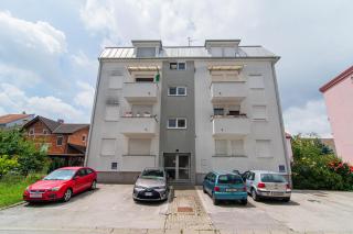 Flexible SelfCheckIns 97 - Zagreb - Garden - Parking- Loggia - 2 Bedrooms - Zagreb - 5
