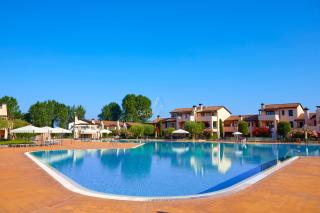 Resort Apartment - Borgo esclusivo con Piscine e Campi sportivi - Peschiera del Garda - 6