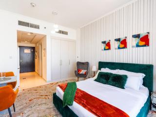 Studio in Damac Hills - Modern Comfort with Premium Amenities,by Think Realty - Dubai - 9