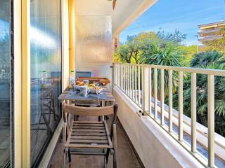 Studio rénové à 100 mètres de la plage - Antibes - 0