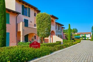 Resort Apartment - Borgo esclusivo con Piscine e Campi sportivi - 3