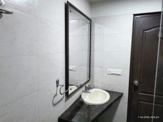 Hotel Golden Retreet - New Delhi - 2
