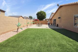 Dog Friendly Phoenix Home - Near Stadium & Westgate - Phoenix - 1