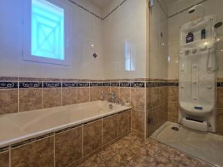 Belle villa 6 personnes - Piscine et parking privés - Terrasse - 3 chambres doubles - Réalville - 3