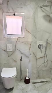 Eri Rooms - 3