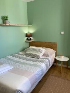 Chambres avec espaces communs équipés parfait pour séjour professionnel ou ambiance conviviale - 8