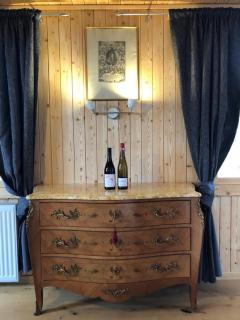 Newly Renovated 3 Bedroom Apartment with Beautiful Views - 4