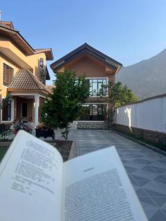 Casa fiore - Srinagar - 1