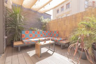 AfroBoHome, Fraicheur d'été, Familles et petits groupes, clim, 2 à 6 personnes, Proche centre Nîmes, Garage clos - Nimes - 0
