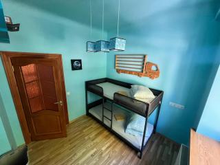 Blakus bērnu pilsētiņai un pludmalei - Ventspils - 8