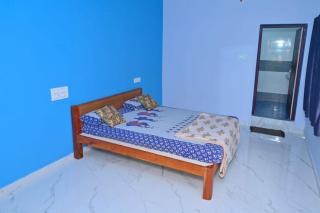 Gopi Plantation Homestay - Hampi - 1