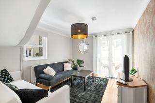 Western House - Sleeps 11 - 2 Bath - Free Parking - Brighton & Hove - 0