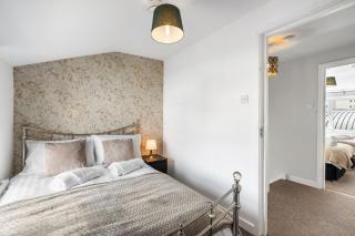 Western House - Sleeps 11 - 2 Bath - Free Parking - Brighton & Hove - 6