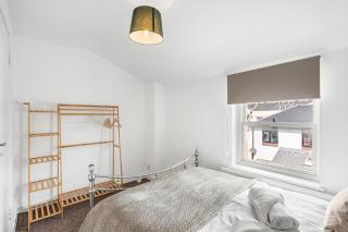 Western House - Sleeps 11 - 2 Bath - Free Parking - Brighton & Hove - 4