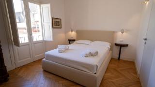 SWH Luxury Home - Marsala - 0