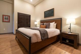 Luxury Residential Suite Duluth Press 102 ADA - Duluth - 5