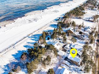 Sunshine Studio Near Canal Park On Beach - Duluth - 7