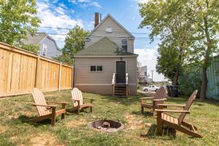 Lake Superior View Pet Friendly Bayview House - Duluth - 8