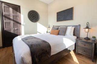 Luxury Residential Suite Duluth Press 202 - Duluth - 1