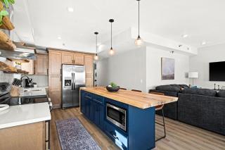 Luxury Condo w Beach Access Dragestil 717-3 - Duluth - 3
