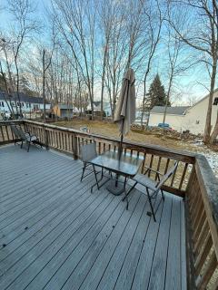 Lakeside Oasis 2 Two minutes to Lake Opechee - Laconia - 2