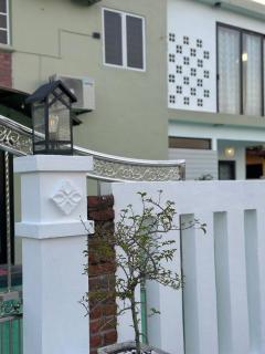 D Lu lu Homestay, great location, good spaces - Johor Bahru - 3