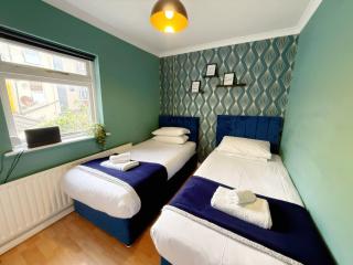 2 PM CHECK IN Cozy Town house Sleep 5 - Brighton & Hove - 1