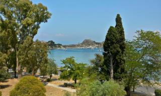 Διαμέρισμα στον τελευταίο όροφο σε προνομιακή τοποθεσία στην πόλη της Κέρκυρας - Anemómylos - 1