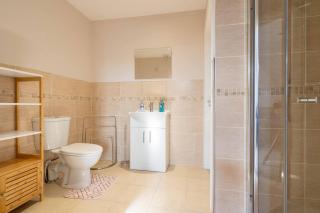 Dog Friendly | 5min to Beach |Portrush | Sleeps 10 - 5