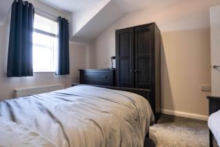 Dog Friendly | 5min to Beach |Portrush | Sleeps 10 - 7