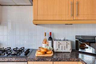 Modern 2BR with Parking EV Charger - Marston Moretaine - 6