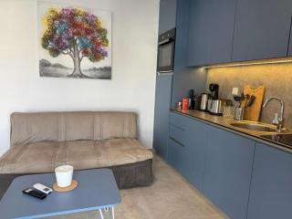Luxury 2-Bedroom Apartament with Sea View and Jacuzzi - Villa Maria - Nea Kallikratia - 2