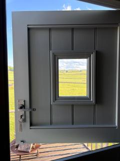 Shepherds Hut - Buxton - 2