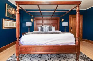 Barnum Suite w Jacuzzi Tub Sauna - Duluth - 4