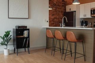 Modern Downtown Luxury Condo Enger Lofts 325 - Duluth - 0