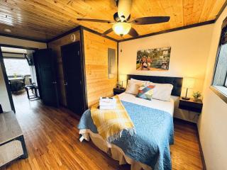 Encampment River Suite w Sauna Fire Pit - Castle Danger - 7