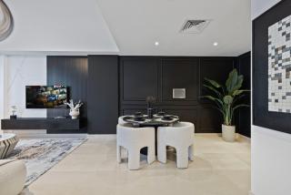 Daniels 1BR at Marina with Pool View - 4